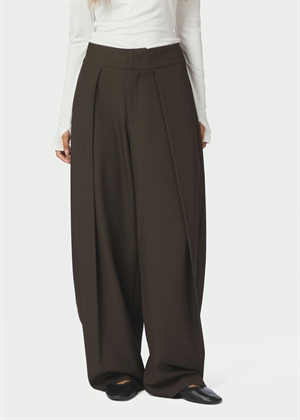 Lucille structure buks Dark Brown Neo Noir 